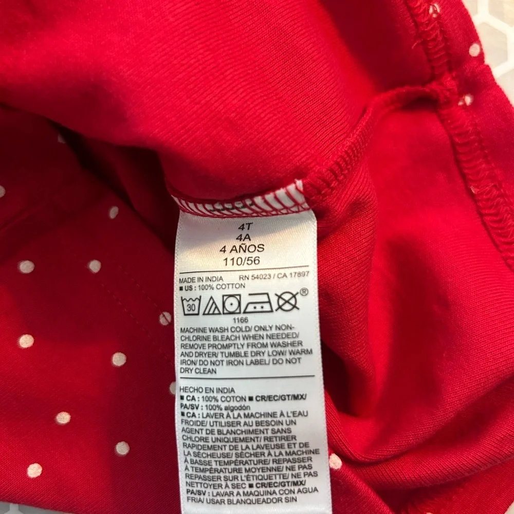 NWT Old Navy Red and White Polka Dot Kids Pajama Set Size 4T
